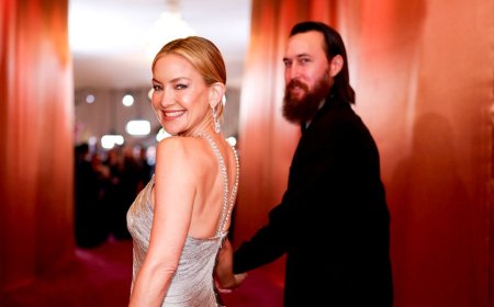 Kate Hudson gives blunt bedroom advice for couples struggling to reconnect in relationships