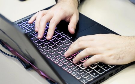 Teen hackers recruited through fake job ads