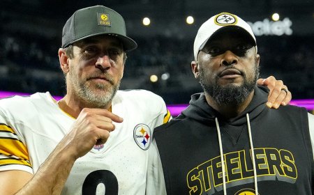 Steelers' Aaron Rodgers walks out of press conference after defending Mike Tomlin from criticism