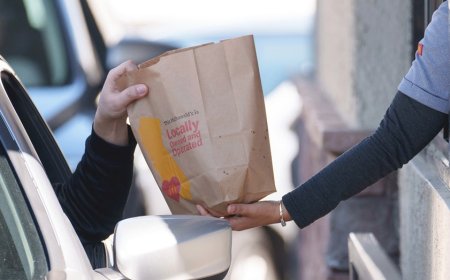 Fast-food restaurants using new technology to reshape how customers place orders