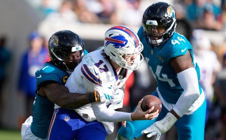 Josh Allen among 15 Bills players dealing with injuries going into massive playoff game