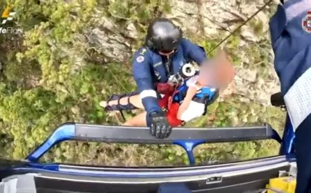 Rescue helicopter saves hiker injured in mountain fall