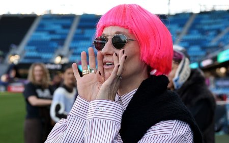 Megan Rapinoe criticizes Trump admin's immigration enforcement tactics after ICE shooting