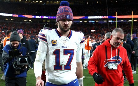 Emotional Bills come to Josh Allen's defense after teary-eyed quarterback says he 'let my teammates down'