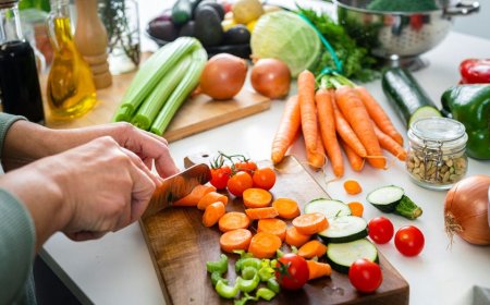 Doctor warns many Americans eat 'food-like substances,' not real food