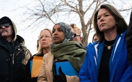 Federal judge refuses to block ICE restrictions on congressional visits