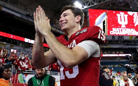 Fernando Mendoza celebrates national title win with Indiana priests