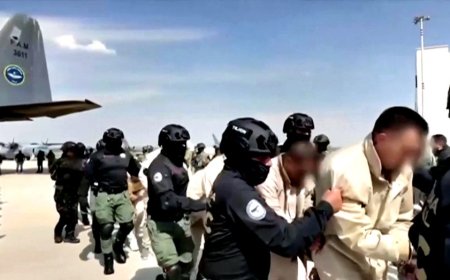 Mexico flies 37 cartel members to US under pressure from Trump admin
