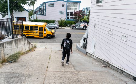 Major city school districts losing students as parents seek better options