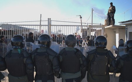 ISIS fighters still at large after Syrian prison break, contributing to volatile security situation