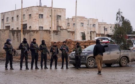 Chaos in Syria sparks fears of ISIS prison breaks as US rushes detainees to Iraq