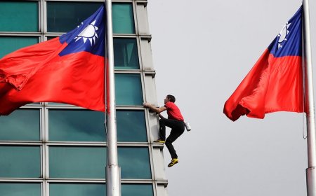 One man turned a global skyscraper into his most dangerous destination of all: 'Pretty surreal'