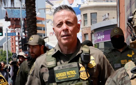 Border Patrol commander spars with CNN host over deadly Minnesota shooting