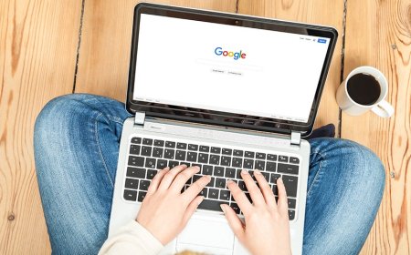 Malicious Google Chrome extensions hijack accounts