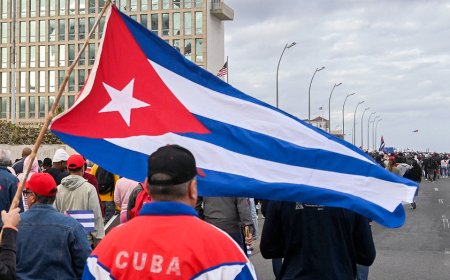 Post-Maduro, pressure builds on Mexico over Cuba’s new oil lifeline