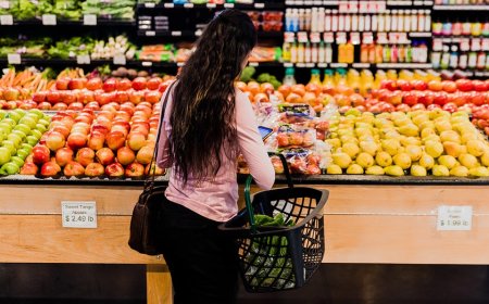 The zero-calorie sugar substitute you're using may do more than sweeten food, study says