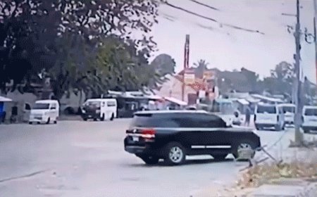 Philippine mayor unharmed after apparent RPG attack on car in broad daylight