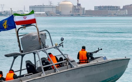 Iran to hold live-fire drills in Strait of Hormuz with US armada in Middle East