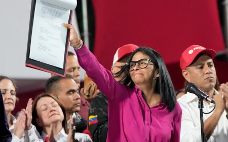 Venezuela's acting president overhauls oil industry amid pressure from Trump administration