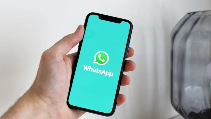 WhatsApp Web malware spreads banking trojan automatically