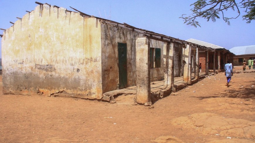 Gunmen abduct dozens of worshippers from multiple Nigerian churches using sophisticated weapons