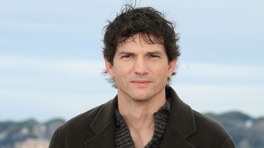 Ashton Kutcher sets record straight on rumors he and wife Mila Kunis don't shower