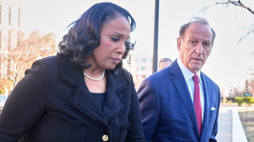 Supreme Court appears ready to keep Lisa Cook on Federal Reserve board despite Trump efforts to fire her