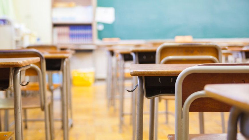 Former Louisiana high school teacher indicted for allegedly trying to entice student into sex