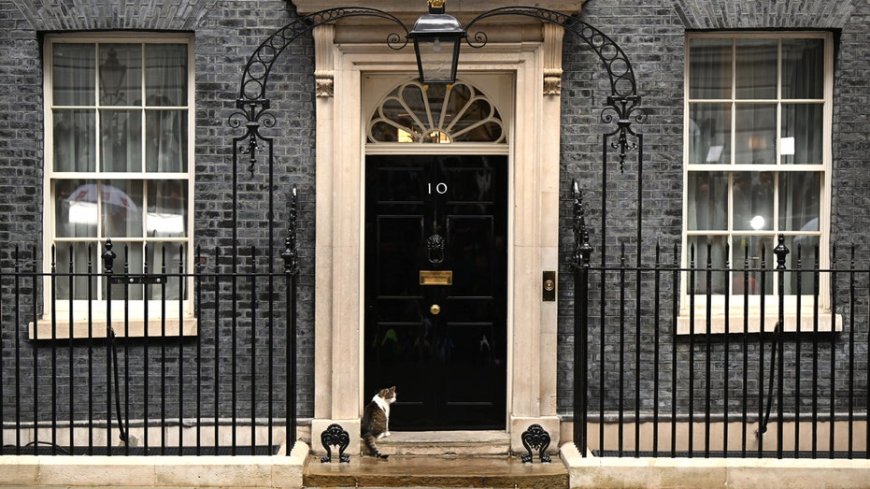 Chinese hackers reportedly breached phones at 'heart of Downing Street' in global spy campaign