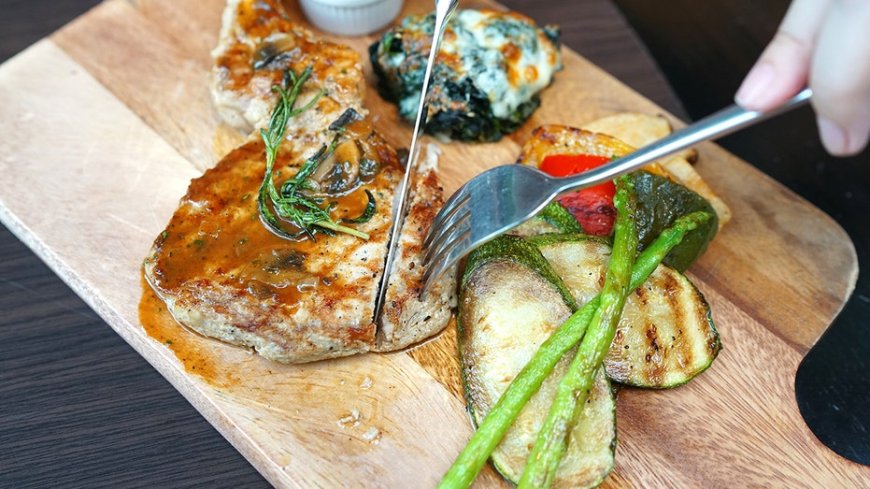 Red meat in spotlight as study points to lean pork's benefits for older adults