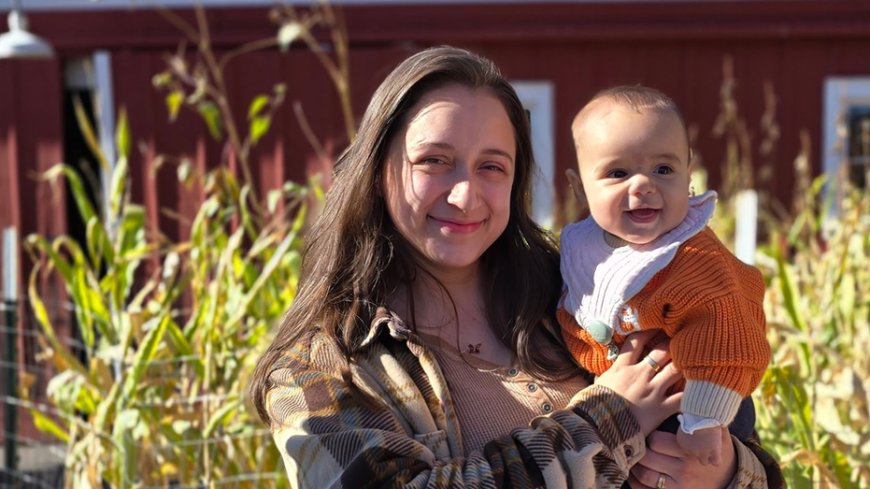 Illinois teen stabs pregnant woman 70 times, knifes dog, sets home ablaze during Facebook Marketplace meetup