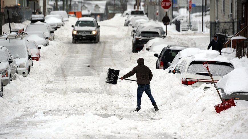 Snowstorm could've sparked grid catastrophe if Biden climate policies weren't reversed: Energy Dept