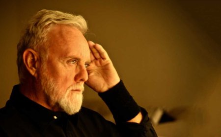 "A one-man calamity, catastrophe. No trace of sanity, an empty shell": Queen's Roger Taylor releases surprise protest song Chumps and doesn't pull his punches