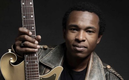 "When people hear my versions of pop songs, they're shocked. They never expect to hear Adele sound like that." Meet Solomon Hicks, the New York guitarist bringing the blues to a new audience