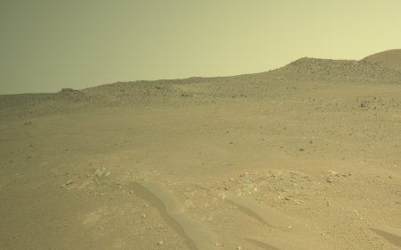 Could a toxic chemical in Mars dirt help us build a Red Planet base?