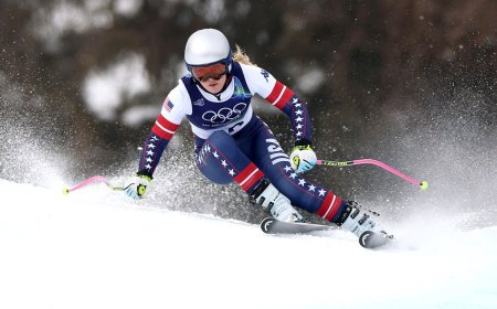 US ski star Lindsey Vonn stuns in Olympic training run one week after ACL tear