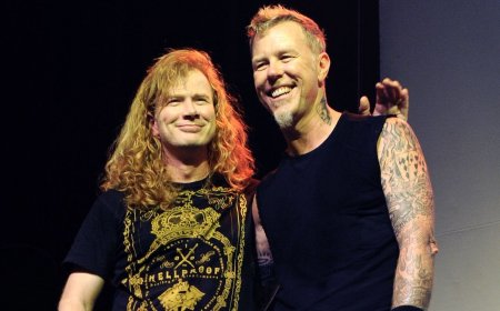 "James says, 'Kill him!' This guy looks at the two of us and says, 'Who’s gonna kill me?' And James pointed at me." Dave Mustaine looks back on Metallica's wild early days