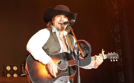 Country star Gavin Adcock backs Kid Rock's patriotic alternative to Super Bowl halftime show