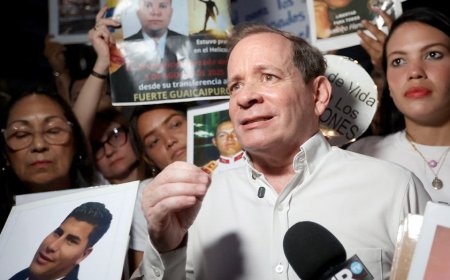 Venezuelan opposition leader seized by armed men after being released from jail