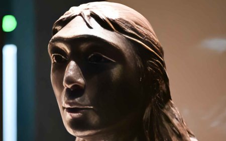 A “pre-sapiens” in China 300,000 years ago: a juvenile jawbone that blends archaic traits with nearly modern features