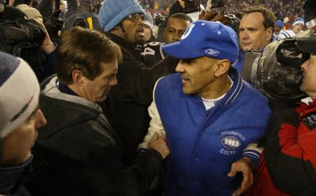 Broadcaster says he'd fire Tony Dungy 'on the spot' over Bill Belichick-Hall of Fame vote silence