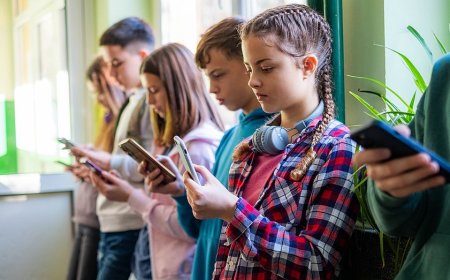 Roblox child safety warning after Nebraska kidnapping case