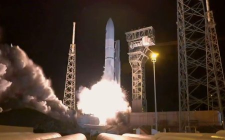 Vulcan Centaur rocket launches 'neighborhood watch' satellites for the US military (video)