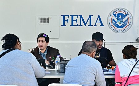 Dem Rep. Quigley: ICE 'Won't Be Hurting in a Shutdown', FEMA That We Need Due to Climate Change Will