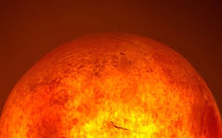 Scientists Reveal an Insane Plan to Turn the Sun Into a Giant Telescope