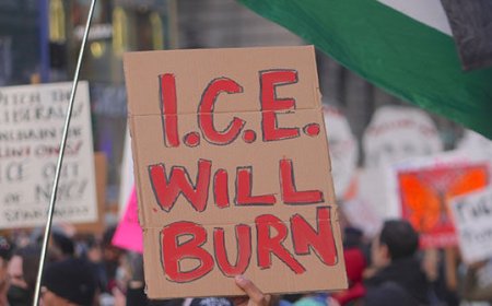 WATCH -- Missouri: Woman Accused of Setting Fire to Proposed ICE Detention Building