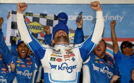 Ricky Stenhouse Jr strives to join elite company with another Daytona 500 victory