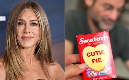 Jennifer Aniston celebrates Valentine's Day with boyfriend Jim Curtis in sweet social media post
