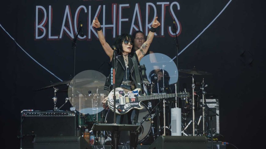 "We don't accept the brutality, the lies, the loss of our simplest pleasures": Joan Jett joins growing list of musicians to voice solidarity with anti-ICE protesters