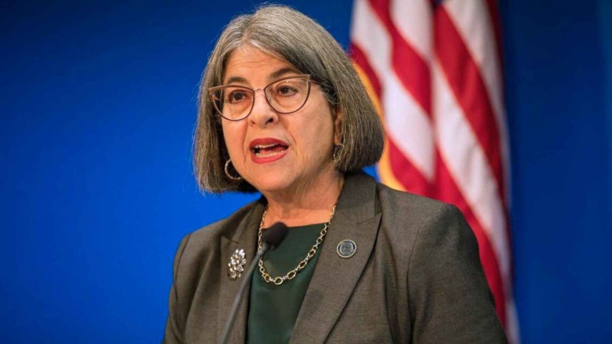 In Miami-Dade, a maneuver with hints of political drama is unfolding following the official approval of a petition seeking to remove Mayor Daniella Levine Cava from office in January 2026